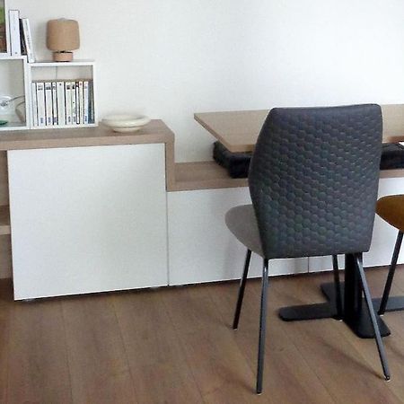 Appartement Hestia F1 Bis + Terrasse Hyper Centre Lons-le-Saunier Exterior photo