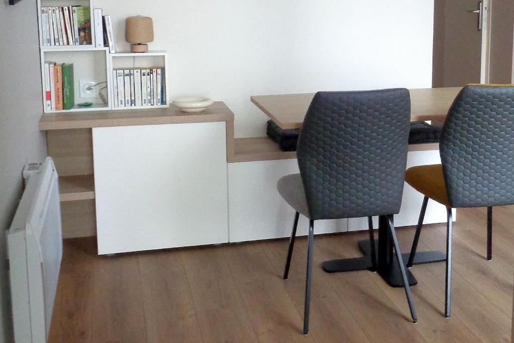 Appartement Hestia F1 Bis + Terrasse Hyper Centre Lons-le-Saunier Exterior photo